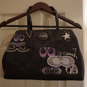 COACH Medium Tote Handbag